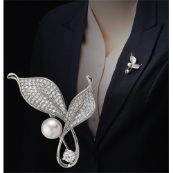 brooch